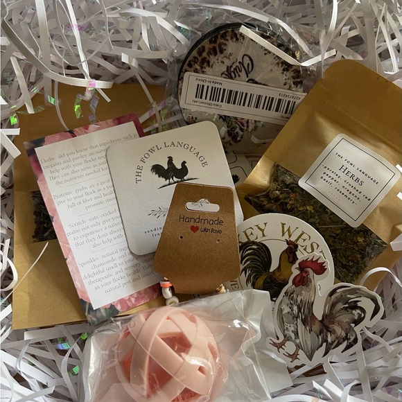 Fowl Language boxes - Picture 9 of 14